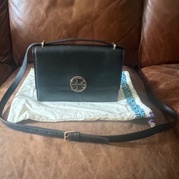 Purse - Picture 1 of 5